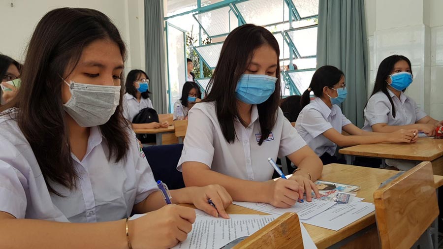 Sĩ tử nên ăn gì để giảm căng thẳng mùa thi