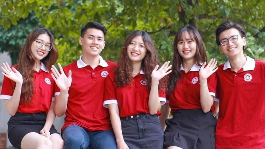 Sinh viên Đại học Ngoại Thương