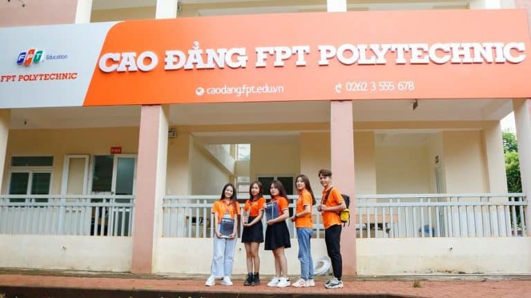 Review Trường Cao đẳng FPT Polytechnic