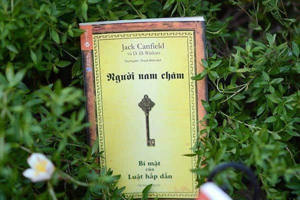 Sách Người nam châm - Bí mật của luật hấp dẫn