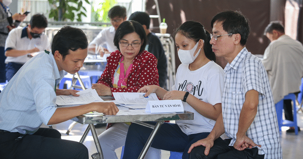 Học sinh có xu hướng chọn khoa học tự nhiên hay xã hội?