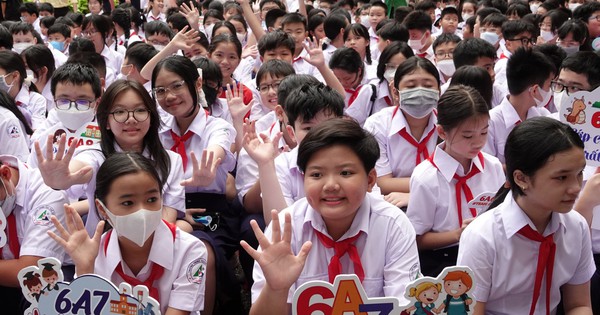 100% học sinh đến trường dự khai giảng năm học mới?