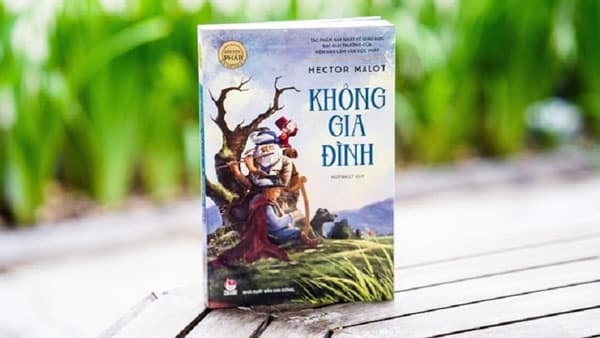 Review sách Không gia đình