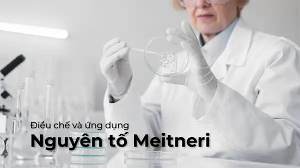 Nguyên tố Mt tổng hợp lần đầu tiên vào năm 2003 bởi các nhà nghiên cứu tại Số 115 viện nghiên cứu cơ bản của Ấn Độ (JINR) và Đại học Vanderbilt ở Mỹ