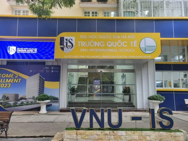 Trường Quốc tế - Đại học Quốc gia Hà Nội