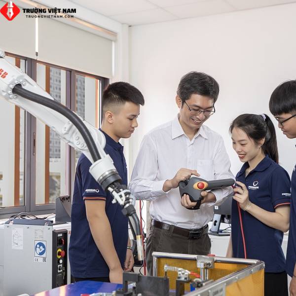 Tài liệu tham khảo môn học kỹ thuật cơ điện tử bách khoa 1 Tìm hiểu về môn kỹ thuật cơ điện tử Bách Khoa